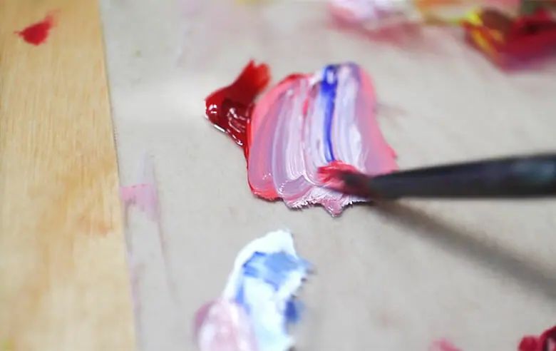 mixing oil paint